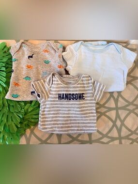 10/$25 • Baby Boy Cotton Bodysuit Lot